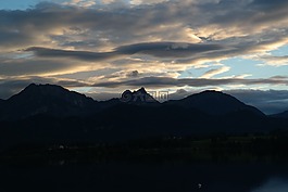 湖,反思,山全景圖