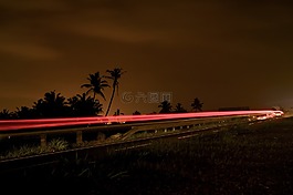 光,夜,徑
