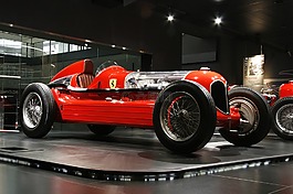 阿爾法羅密歐,米蘭,汽車