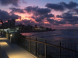 海灘,露天看臺上,碼頭