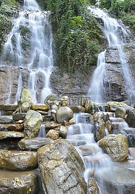 瀑布,性質(zhì),水
