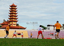 履帶起重機仁美,越南,建設(shè)