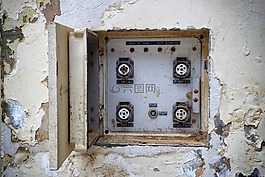 電力,墻,老