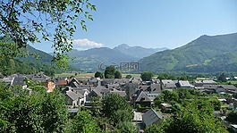 村,比利牛斯,夏季