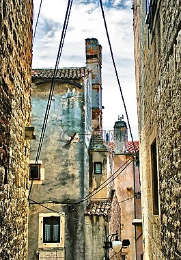 克羅地亞,建設(shè),老