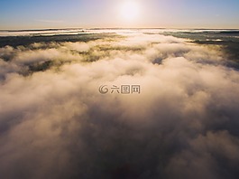 云,天空,空中太陽的