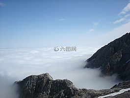 阿斯圖利亞斯,阿森松島,高峰