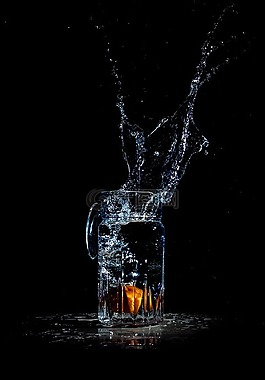 啟動畫面,水濺,番茄在水