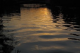 水,波,河