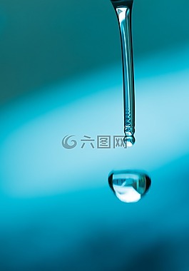 滴,一滴水,豐富多彩