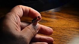 項目符號,詳細,觸發器