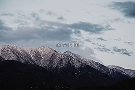 山,高峰,首脑会议