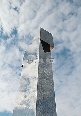維多利亞塔,塔,棺材
