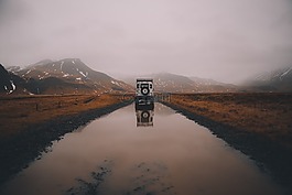 路,車輛,山