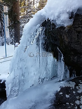冰,水,山
