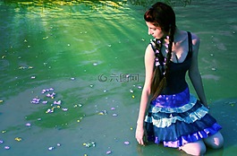 女孩,湖,鮮花