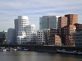 杜塞爾多夫,架構,建設
