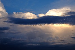 云,雷暴,風(fēng)暴