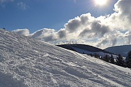 雪,太陽(yáng),跑道