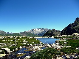 山,benasque山谷,湖