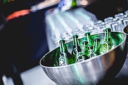 喜力啤酒,喝,飲料