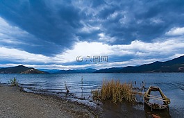 瀘沽湖,麗江,水邊