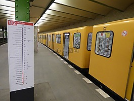 曲目,地鐵,車站