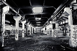 丟失的地方,工廠,老