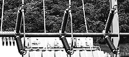 當(dāng)前,頭,電壓