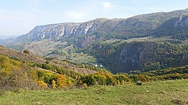 山,草,羅馬尼亞