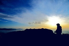 四人同,剪影,高山