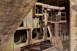 老,架構(gòu),離開