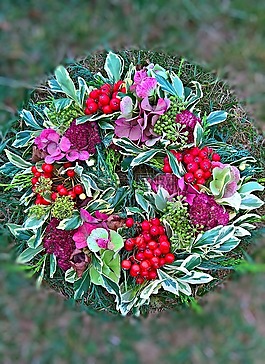 性質(zhì),秋天的花環(huán),門花圈