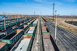 公路列車,貨車,鐵路軌道