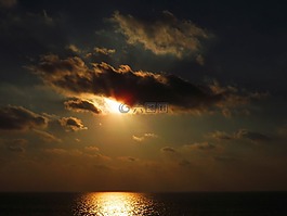 太陽(yáng),海,云