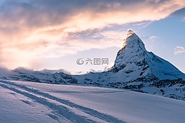 山,高峰,返回頁首