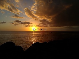 低地,瓜德羅普島,護(hù)衛(wèi)艦