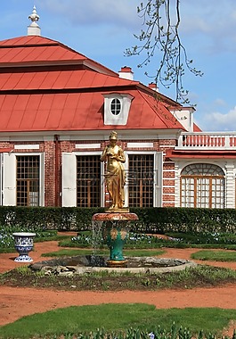 monplaisir 宮,建設,歷史