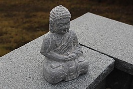 steinbuddha,石材墻,頂部