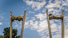 紀(jì)念碑,石頭,木材