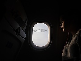 窗口,黑暗,內(nèi)