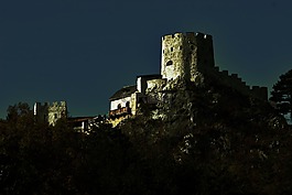 城堡,奧地利,建設(shè)
