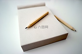 铅笔,记事本,请注意