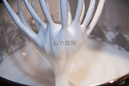 雞蛋白色雪,蛋清,奶油