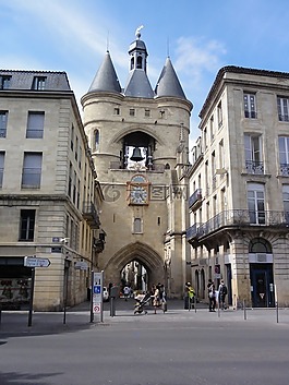 bassens,法國,建筑物