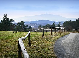 山,島 beskids,返回頁首