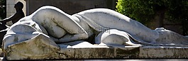 墳?zāi)?石,雕像