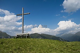 首脑会议的跨,山,首脑会议