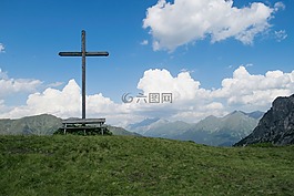 首脑会议的跨,山,首脑会议