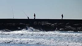海,背光,釣魚(yú)者